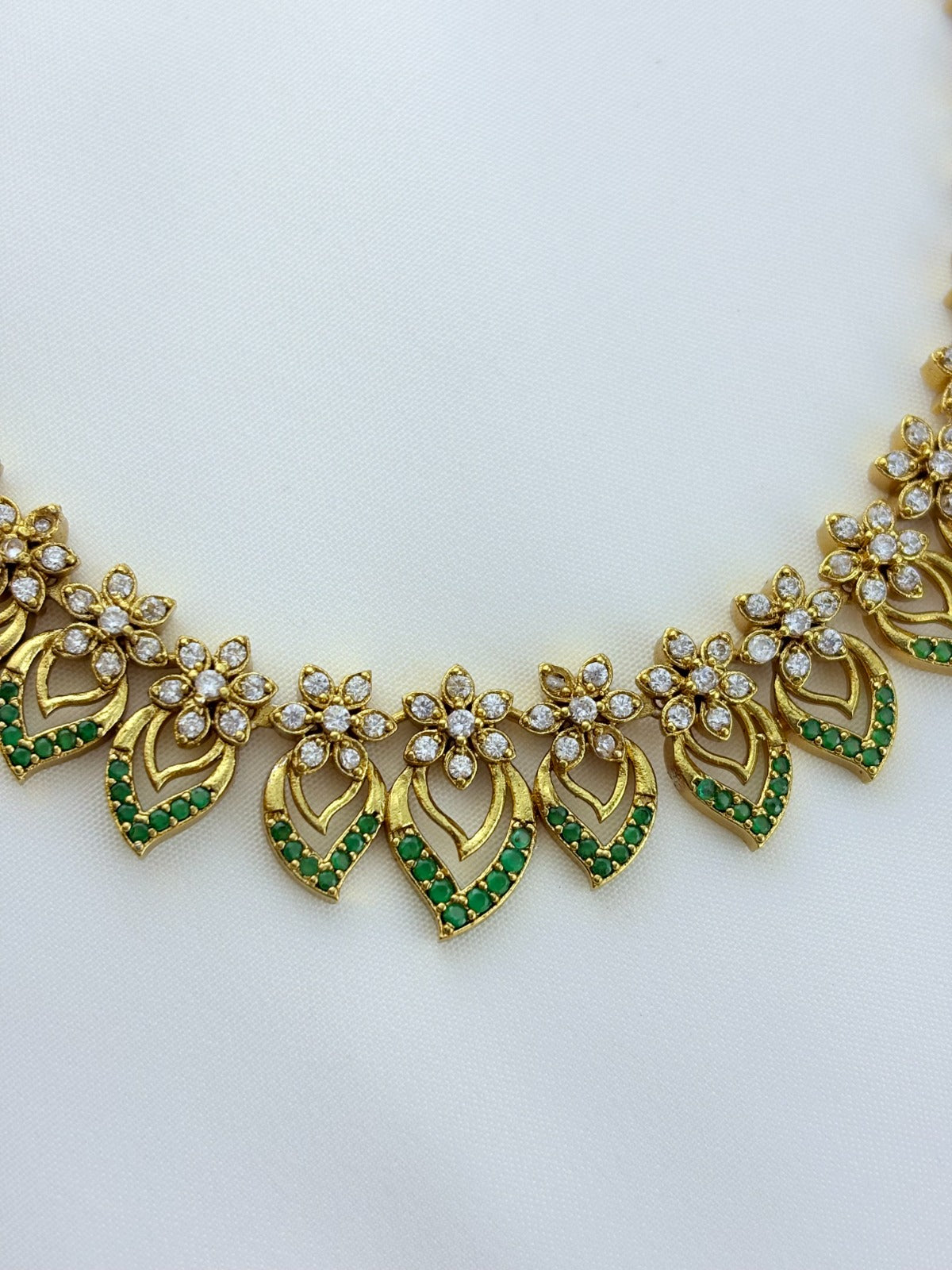 Elegant floral and leaf pattern premium AD matte finish neckset