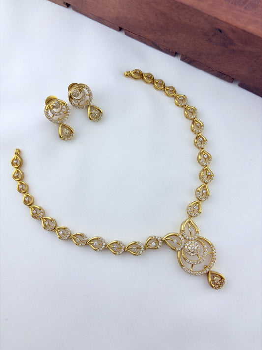 Delicate design premium matte finish AD neckset with matching earrings