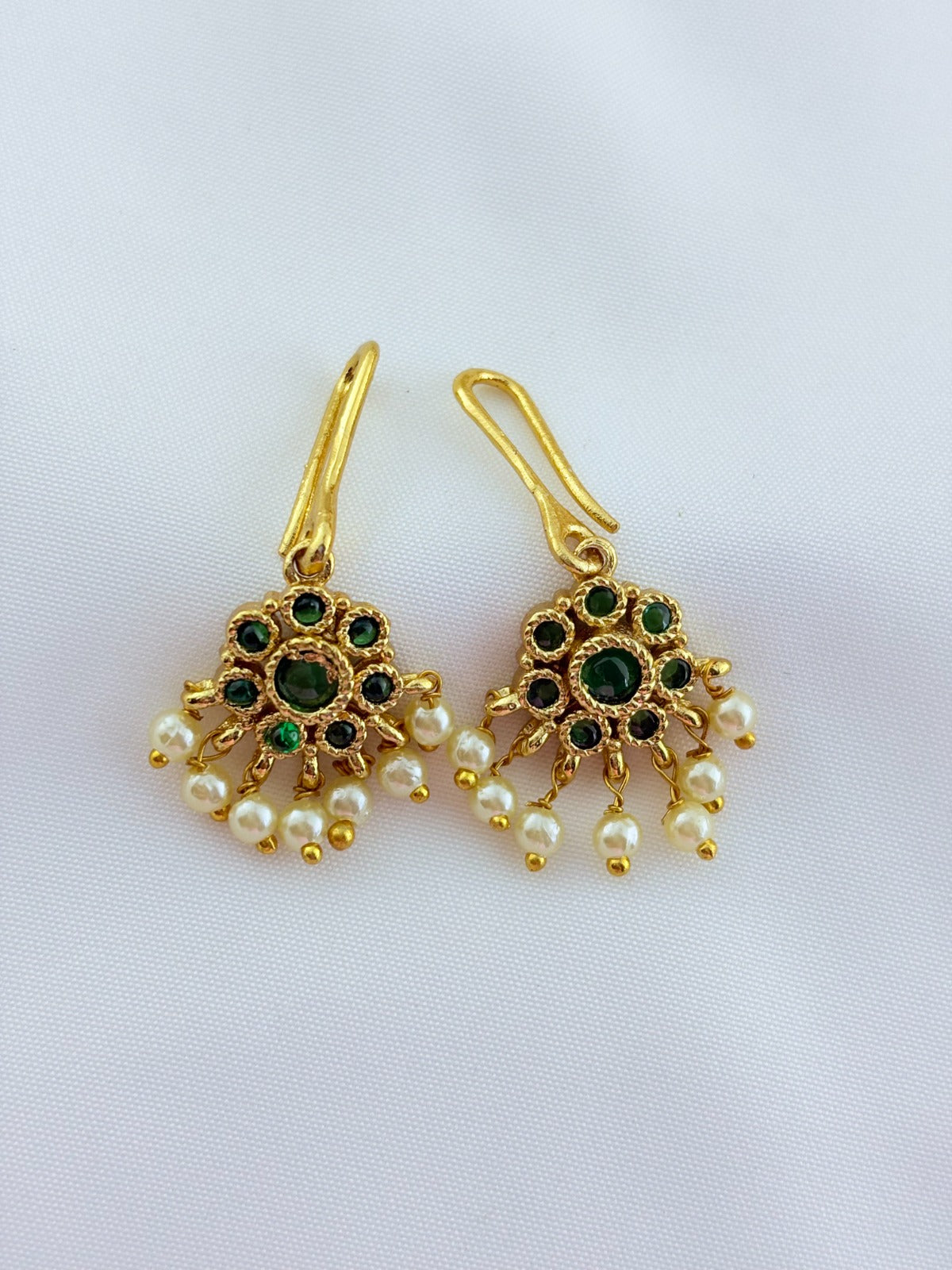 Premium matte finish necklace and matching earrings  crafted with kemp pendant adorned with pearl drops