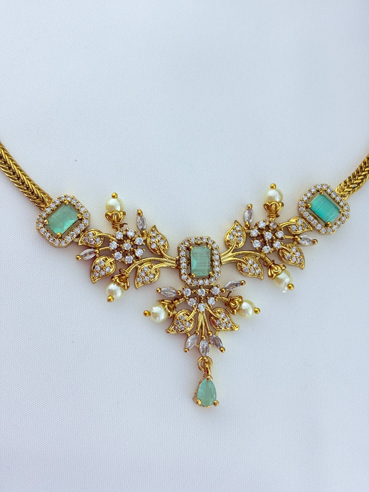 Classic stone necklace and earrings with premium matte texture