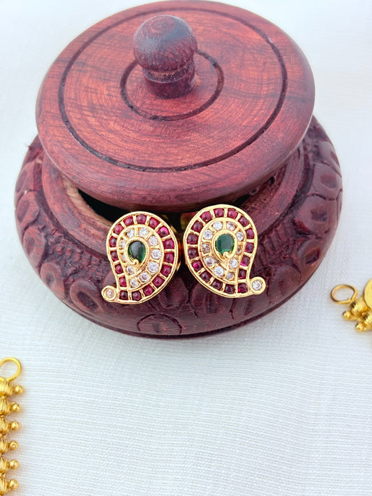 Classic mango motif combined with kaasu maalai pattern and matching earrings  - Crafted with AD stones