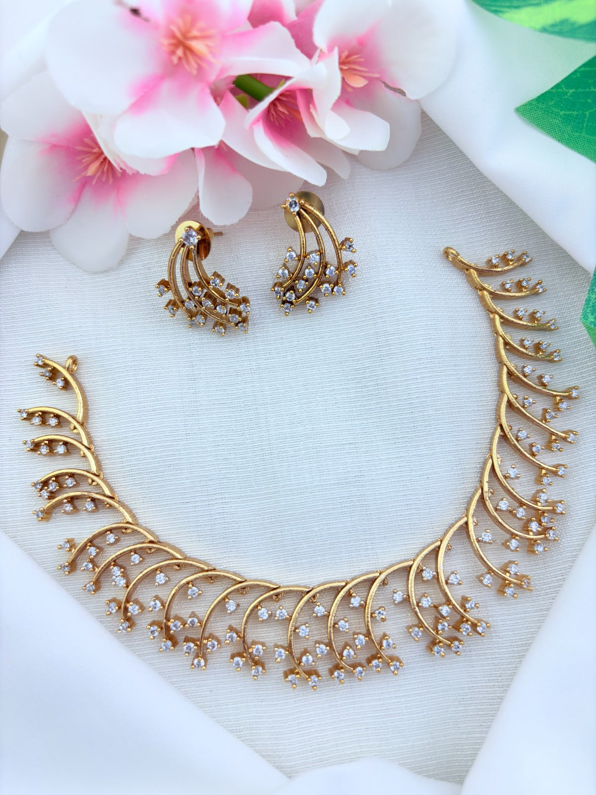 Style in modern elegance - Premium matte finish AD stone necklace with matching earrings