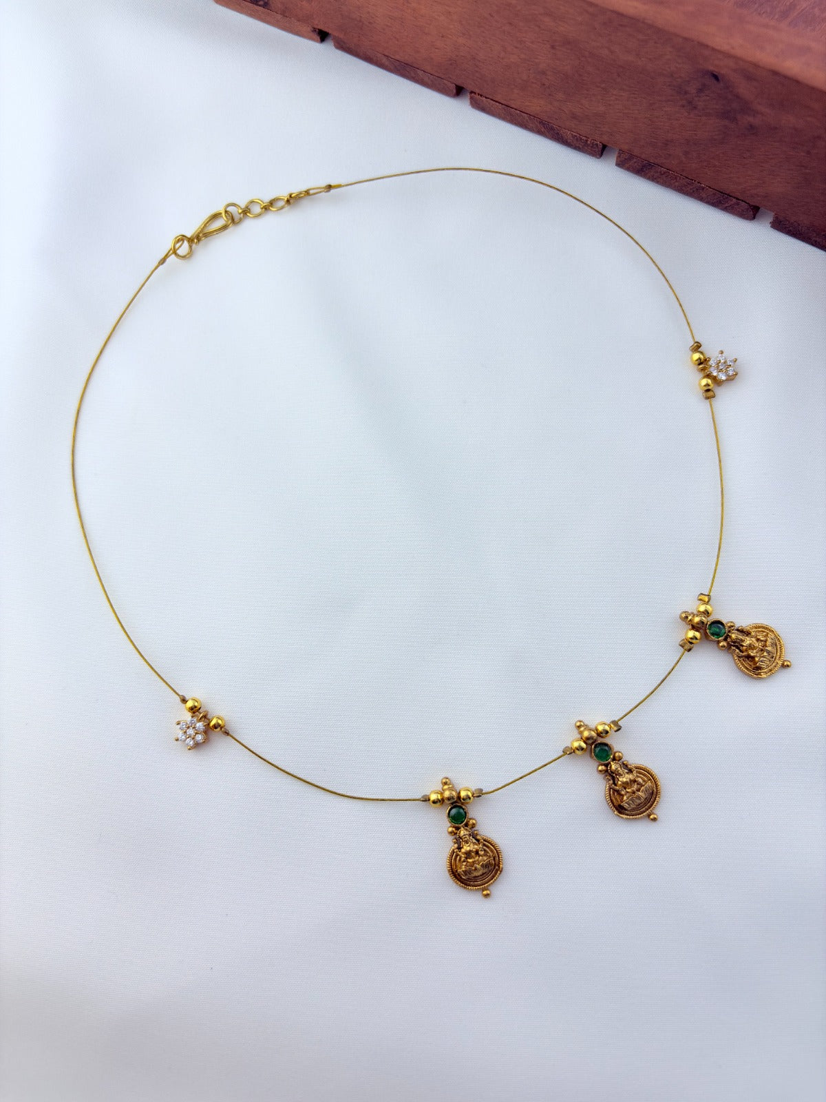 Premium invisible chain wtih Lakshmi pendant drops