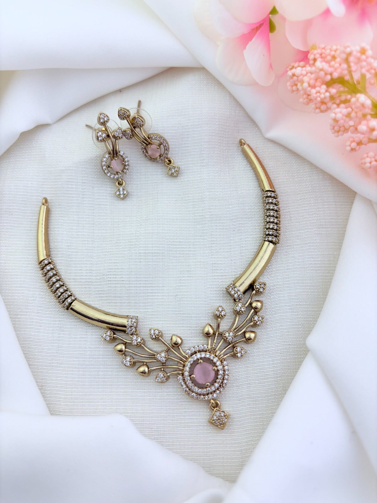 Classic premium matte finish AD necklace with matching earrings