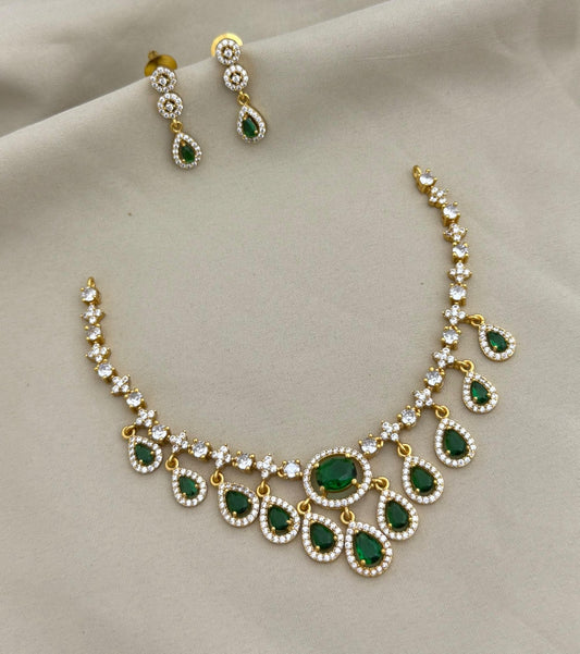 Minimal design with a premium finish necklace with matching earrings