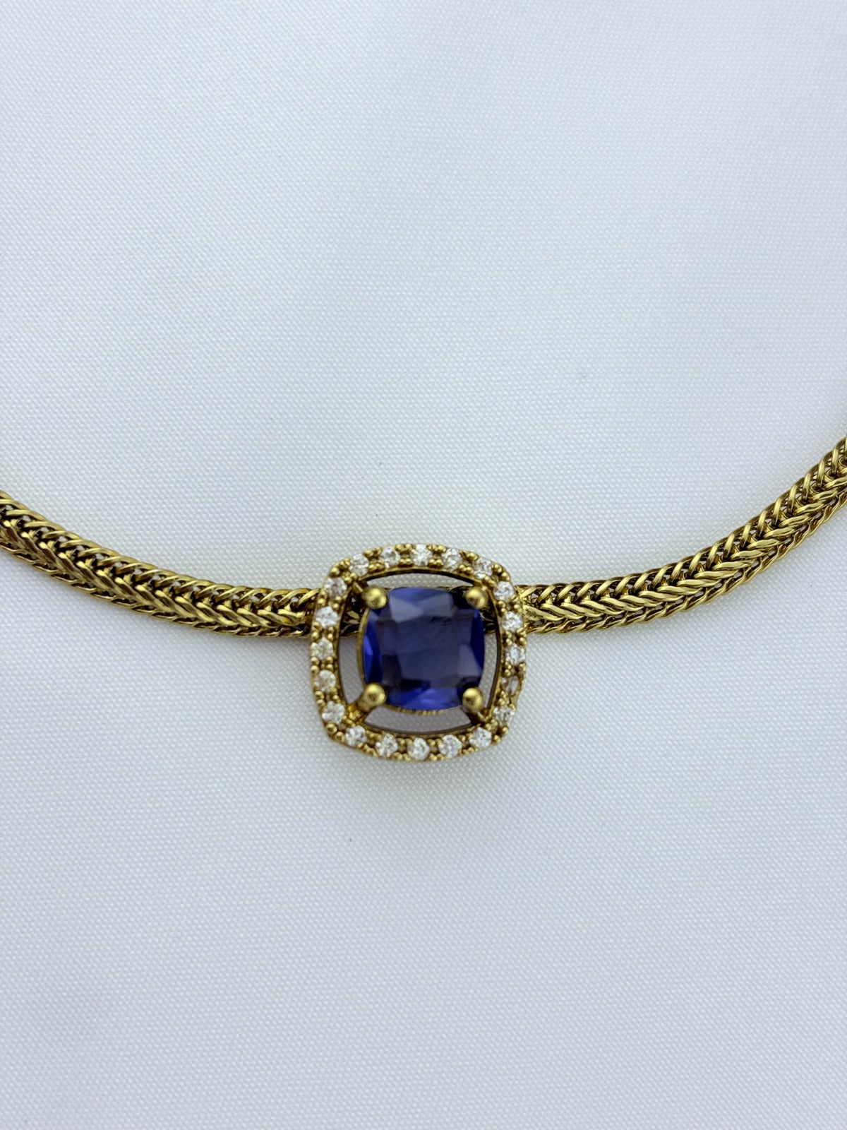 Premium matte finish AD necklace with matting stud