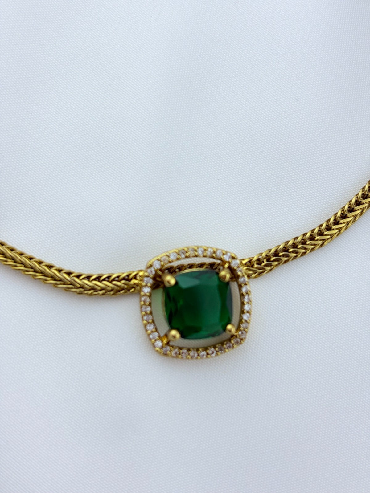 Premium matte finish AD necklace with matting stud