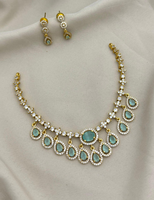 Minimal design with a premium finish necklace with matching earrings