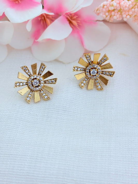 Elegant floral pattern necklace in premium matte finish wtih AD stones