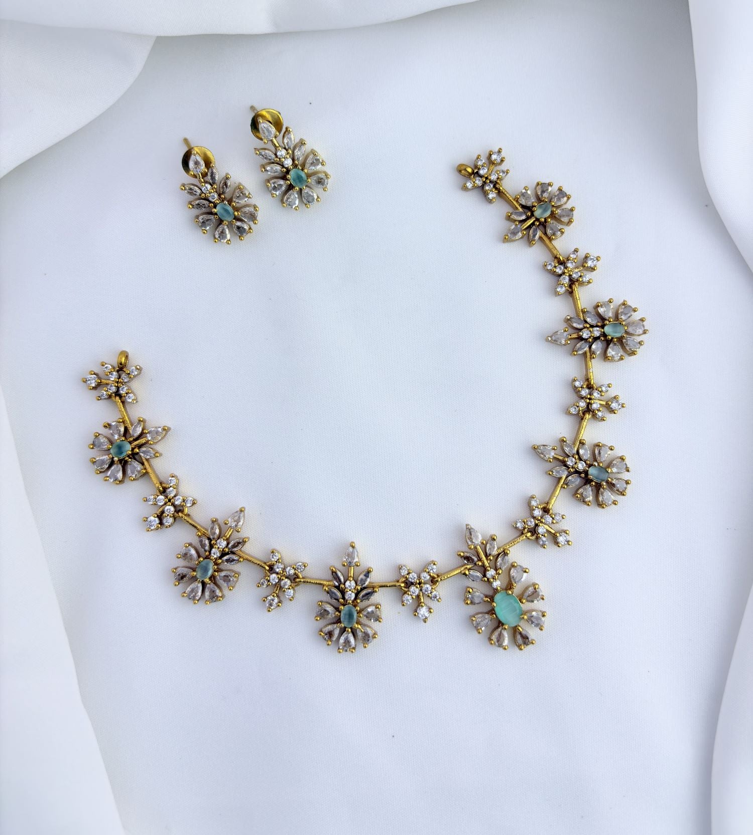 Sparkle with sophistication in this beautifully crafted CZ stone neckset, designed to make every occasion memorable.