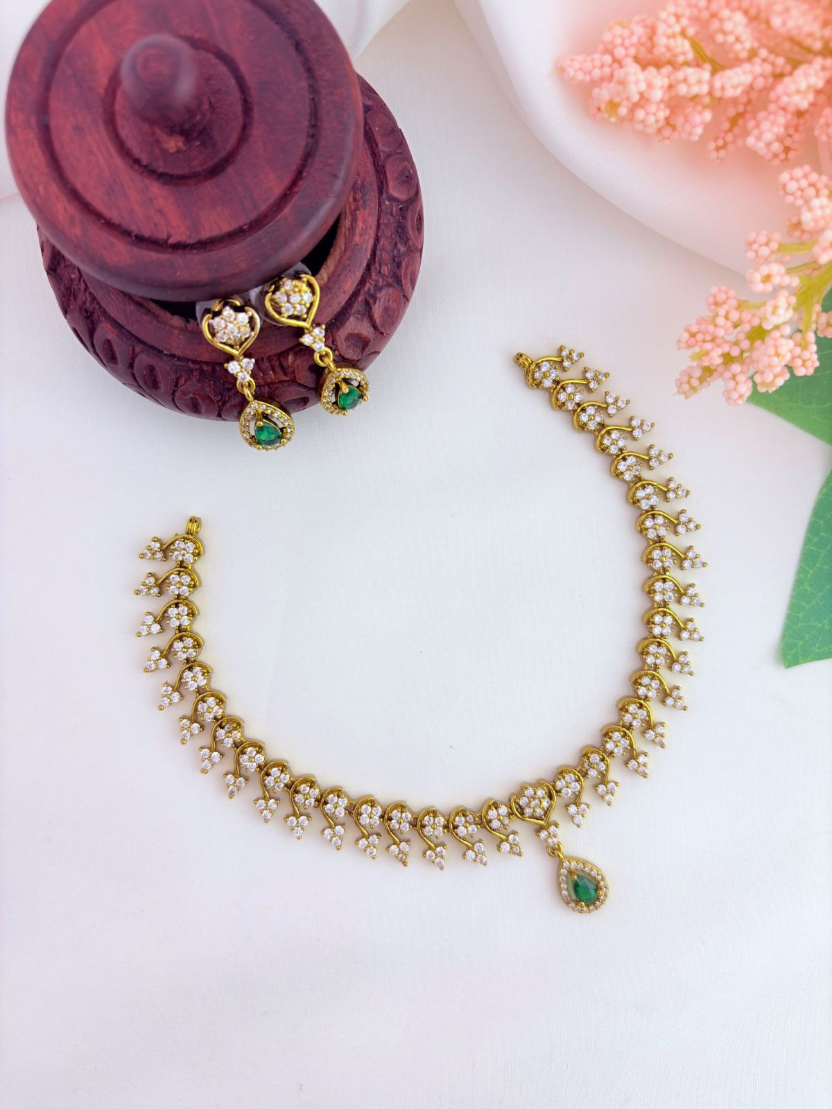 Elegant premium matte finish AD necklace with matching earrings
