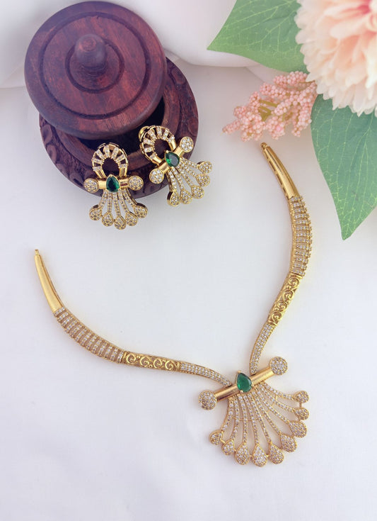 Heritage inspired premium matte finish hasli pattern neckset in premium detailing