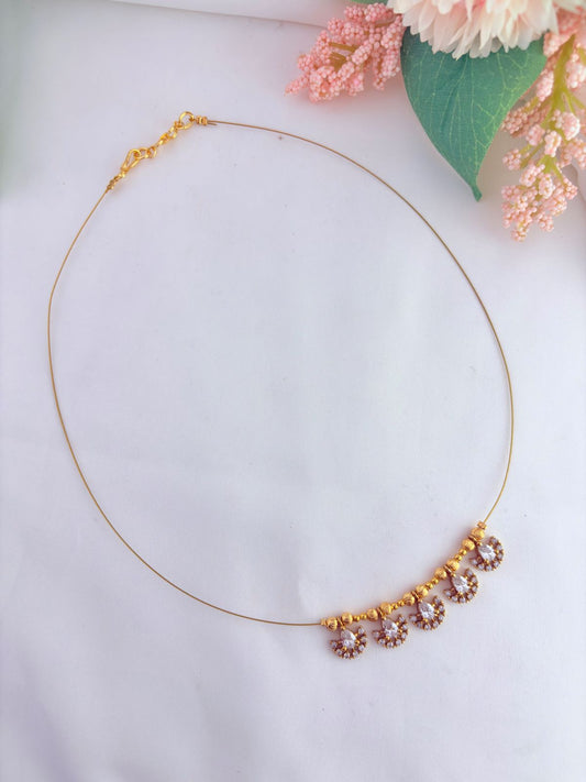 Premium quality invisible chain perfect for highlighting your favourite pendant