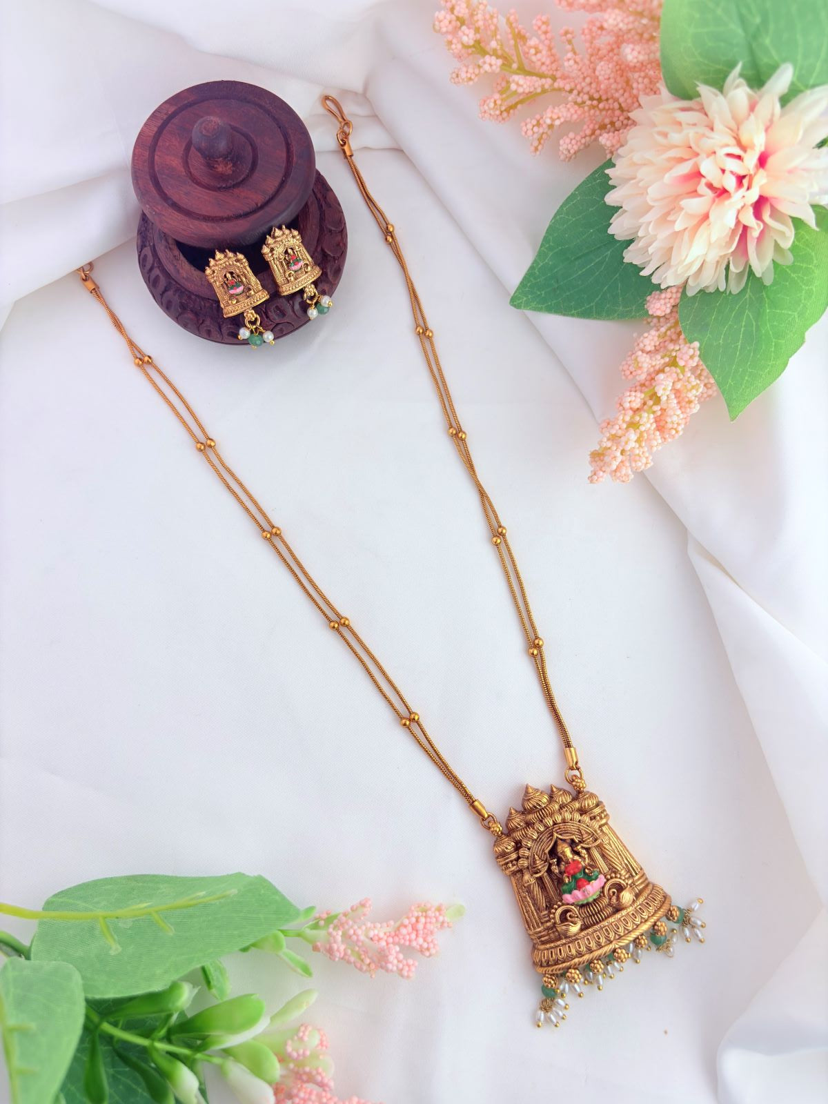 Temple jewellery - Traditional lakshmi pendant chain with matching earrings