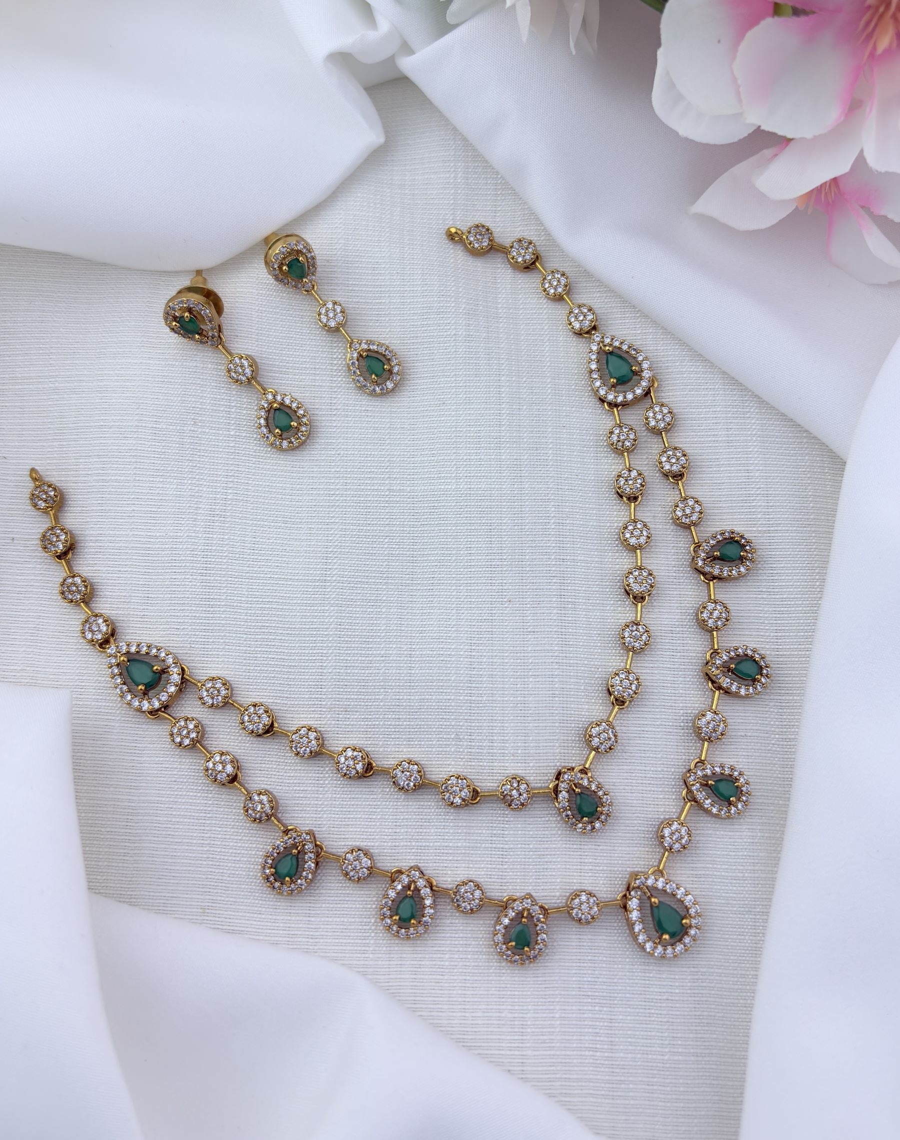 Premium matte finish two layer AD stone neckset - Fine craftmanship combine with a premium quality finish