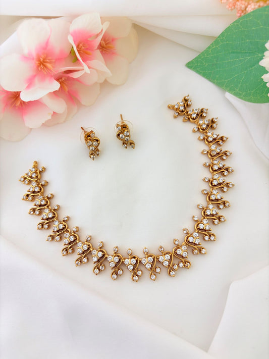 Timeless AD neckset crafted with elegant stone detailing for a graceful appearance