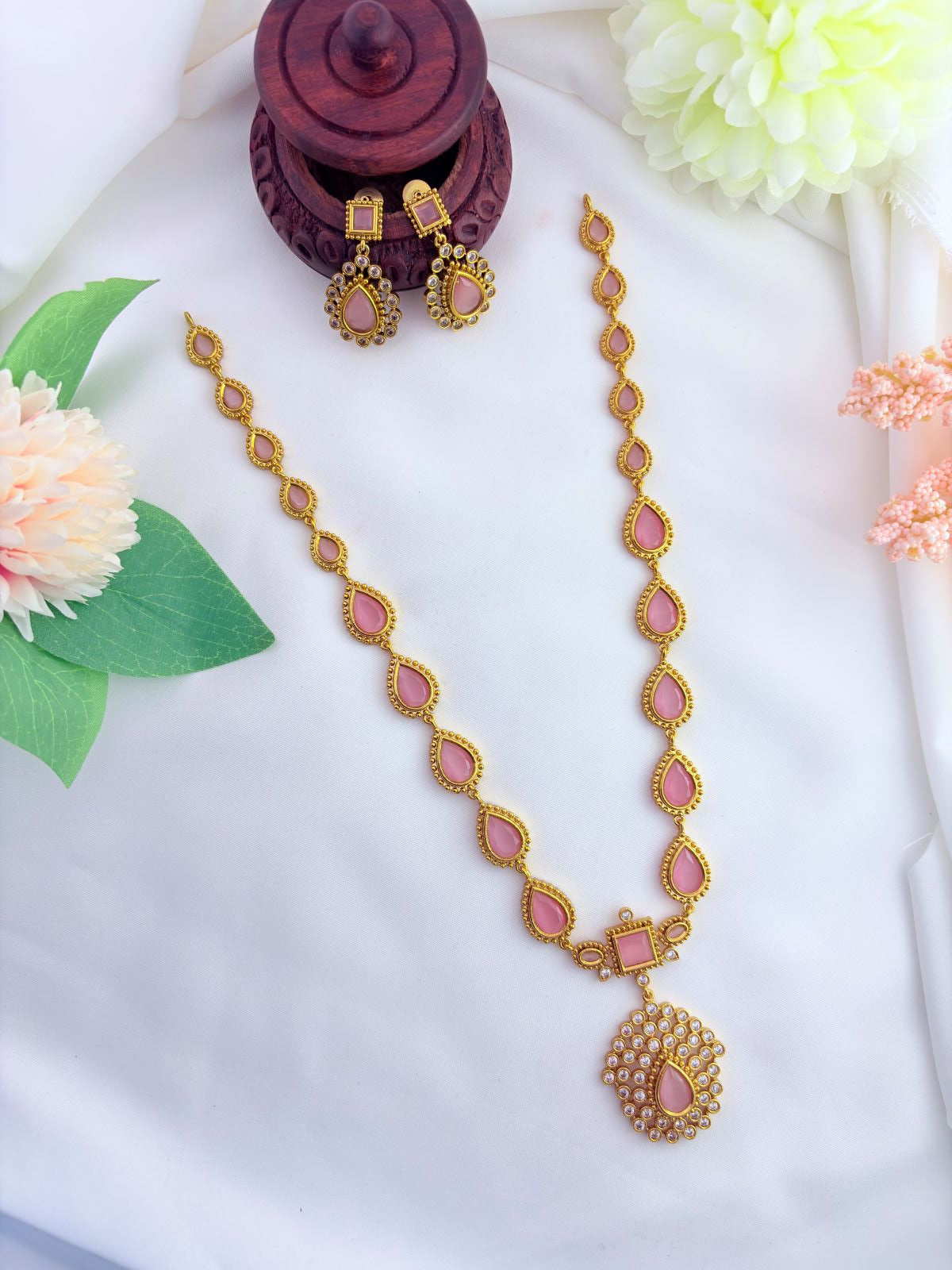 Premium matte finish jothika inspired haram set with matching earrings