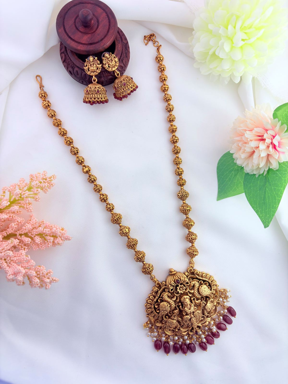 Chettinad collection- Lakshmi pendant haram and matching jhmuka beatuifully adorned with beads and pearls