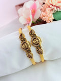 Premium matte finish lakshmi bangle