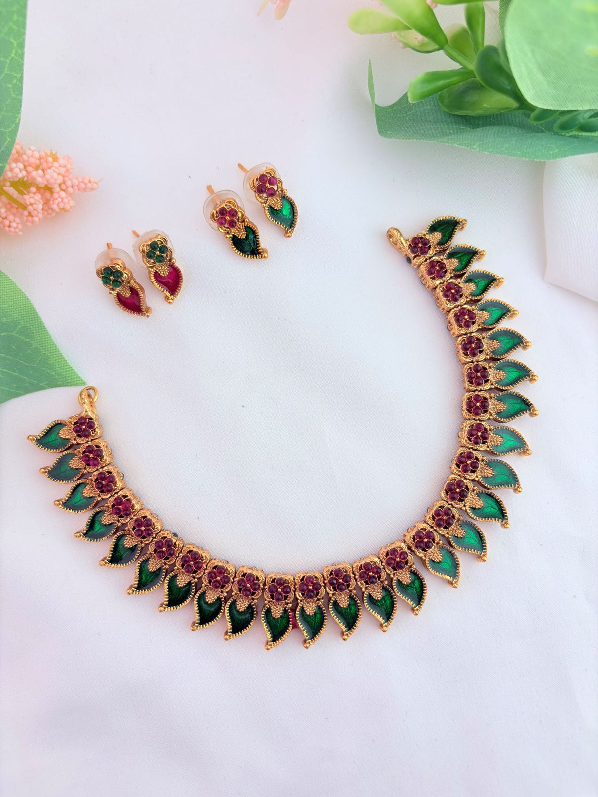 Matte finish reversible neckset with two pair earrings