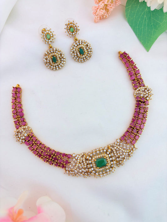 Elegant matte finish jewellery designed for a timeless ethnic look.