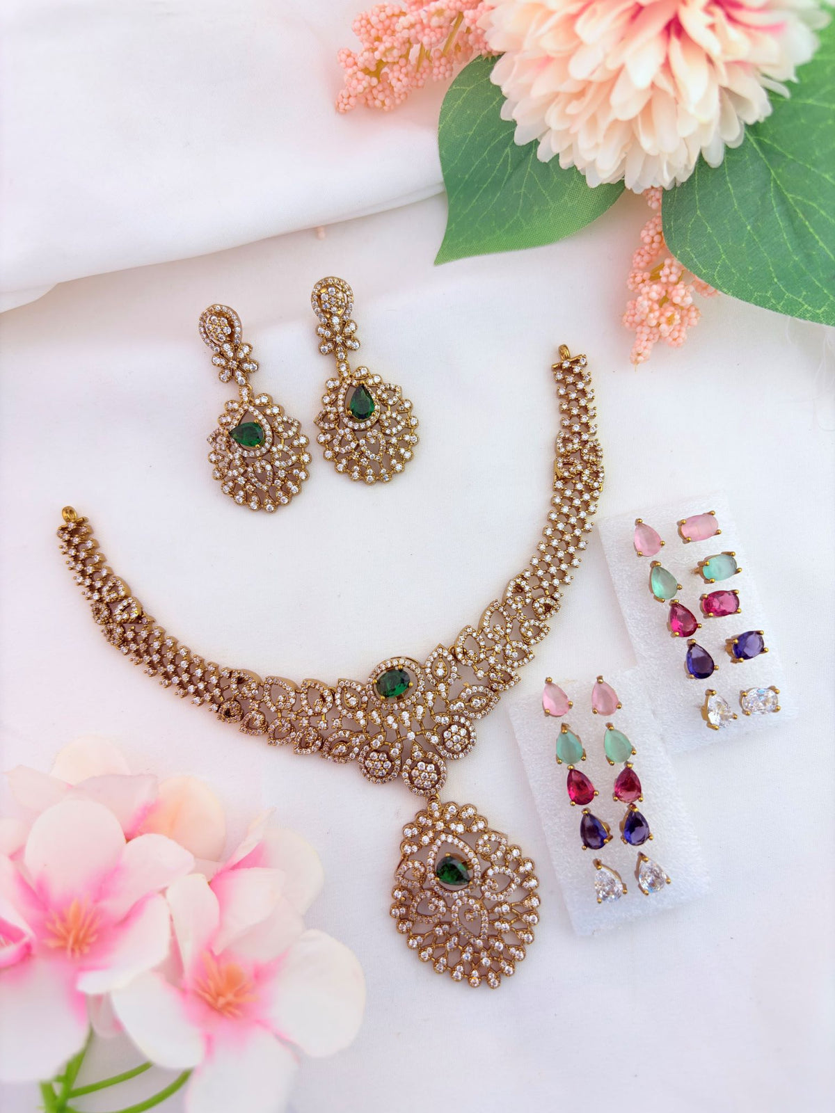 Rich matte finish jewellery  with shimmering Changeable AD stones.