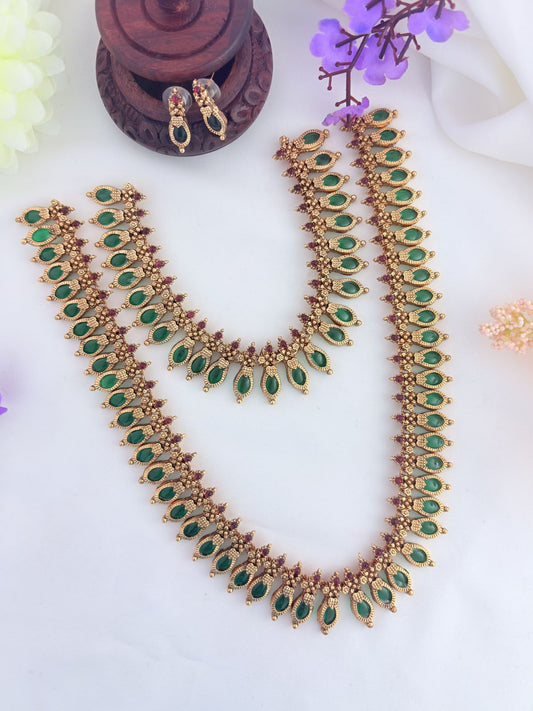 Tradition in modern elegance - Matte finish combo set with matching earrings