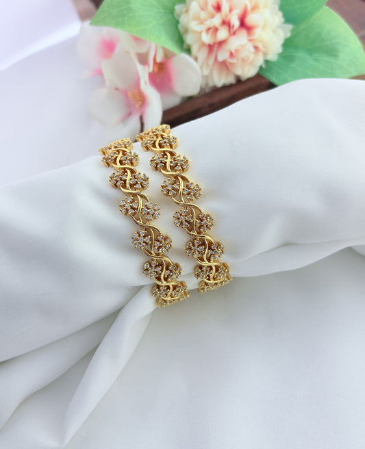 Sparkling AD stone bangles featuring intricate detailing