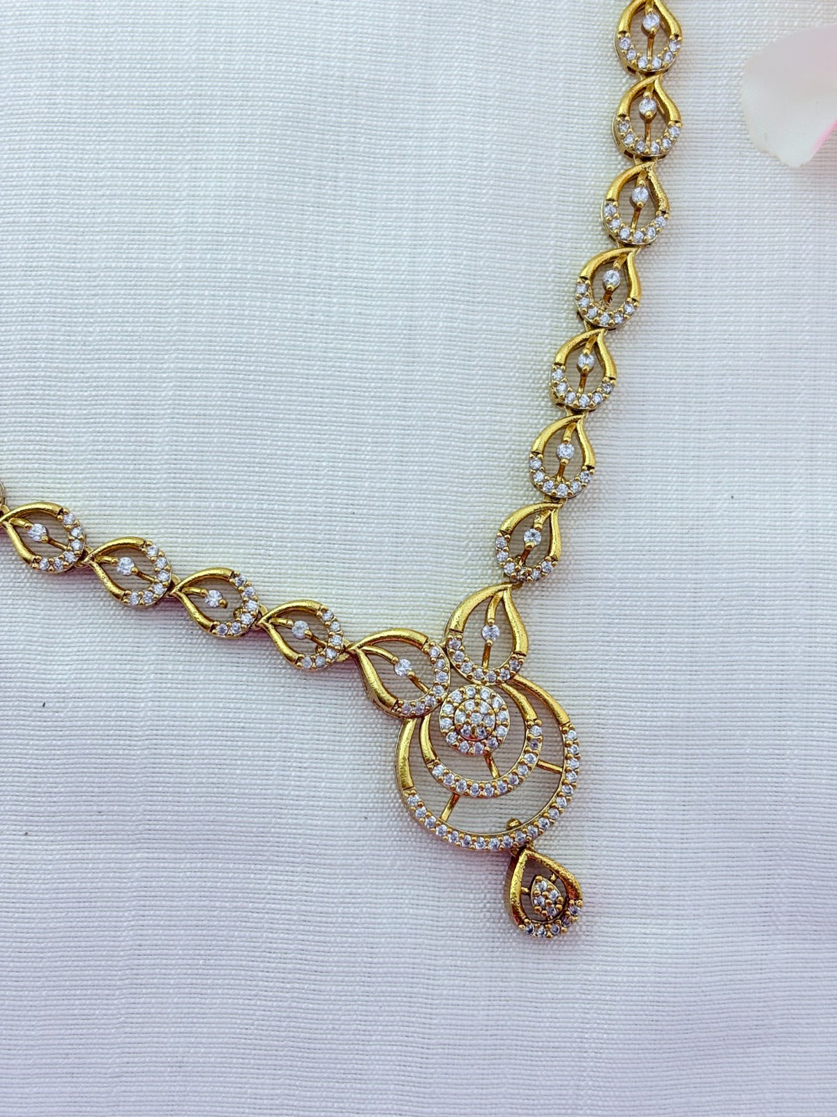 Delicate design premium matte finish AD combo set with matching earrings