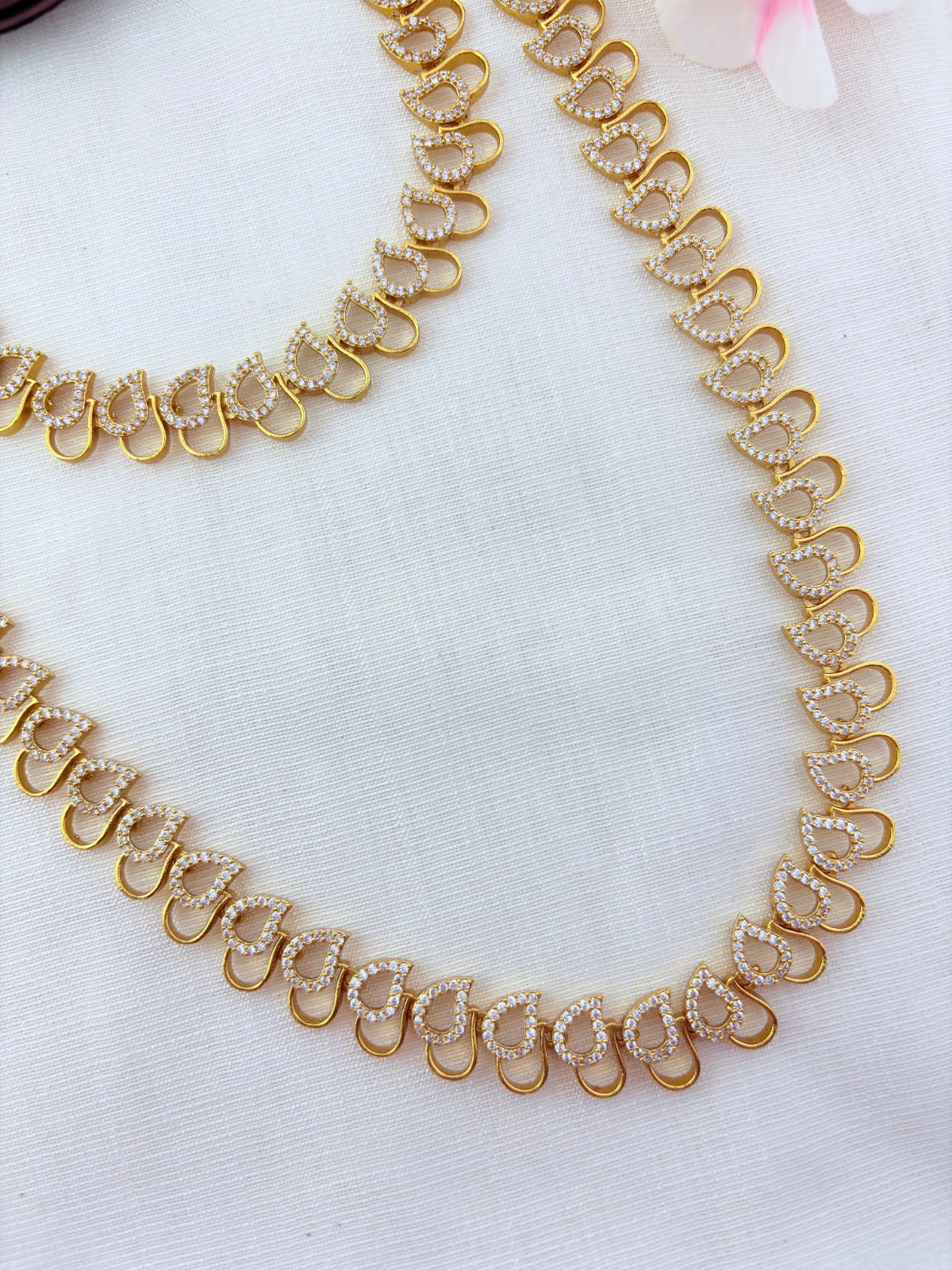 Modern design with timeless elegance - Premium matte finish AD combo