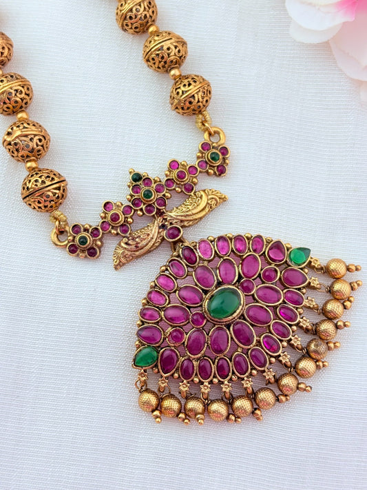 Anitque finish haram with traditional elegance -Classic beads middle haram with matching earrings