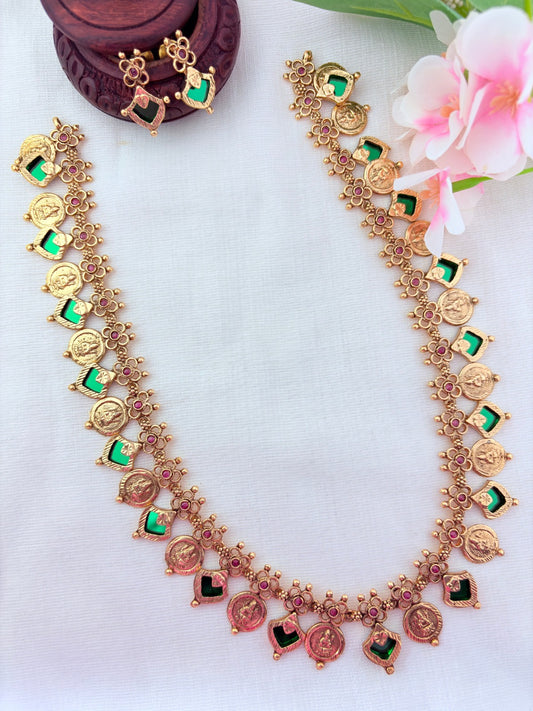 Matte finish palak design haram with matching earrings