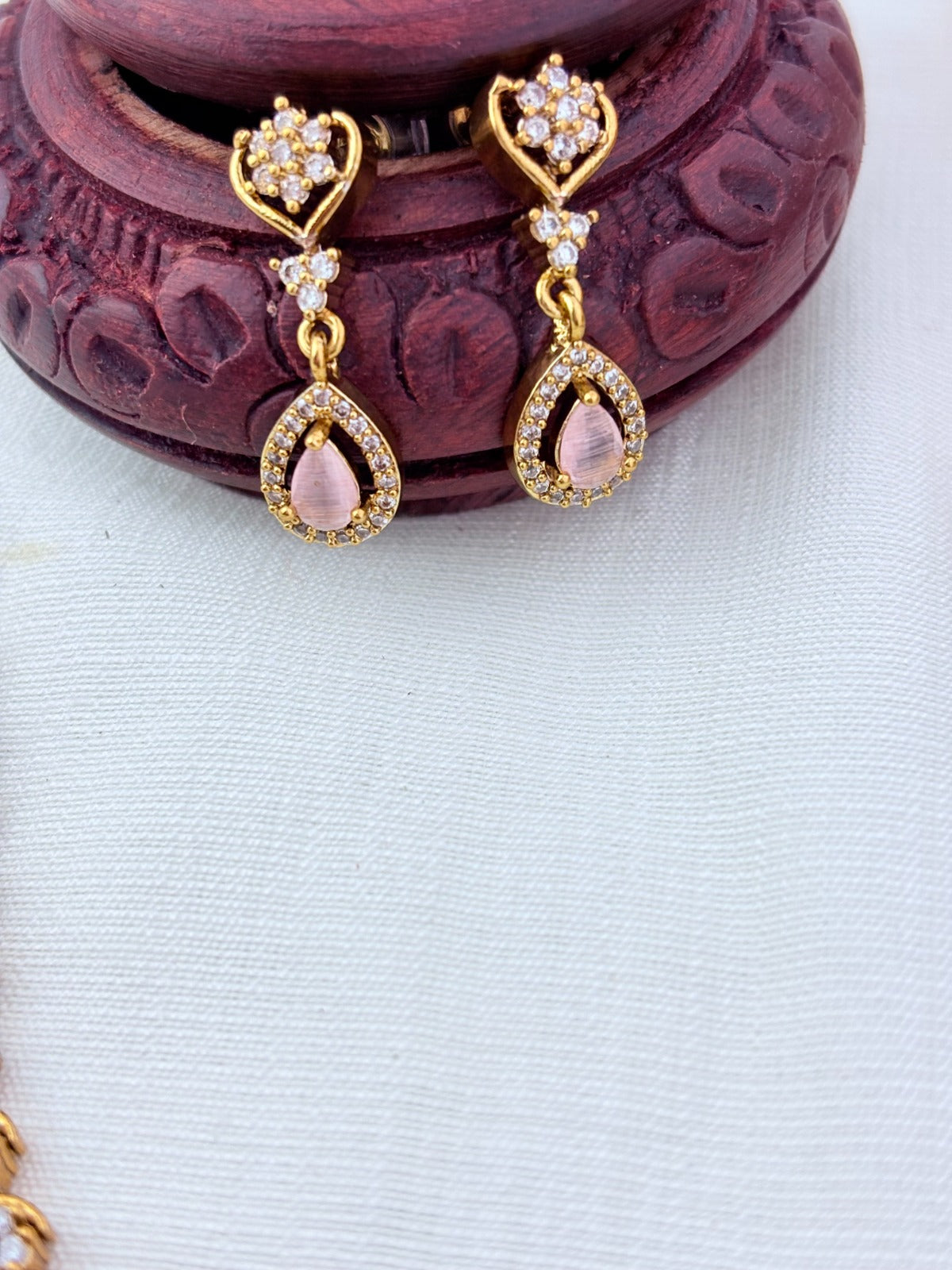 Elegant AD haram crafted with rich matte finish - Latest design