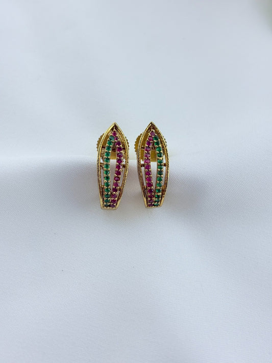 Premium matte Minimal yet stylish Ad necklace with matching earrings