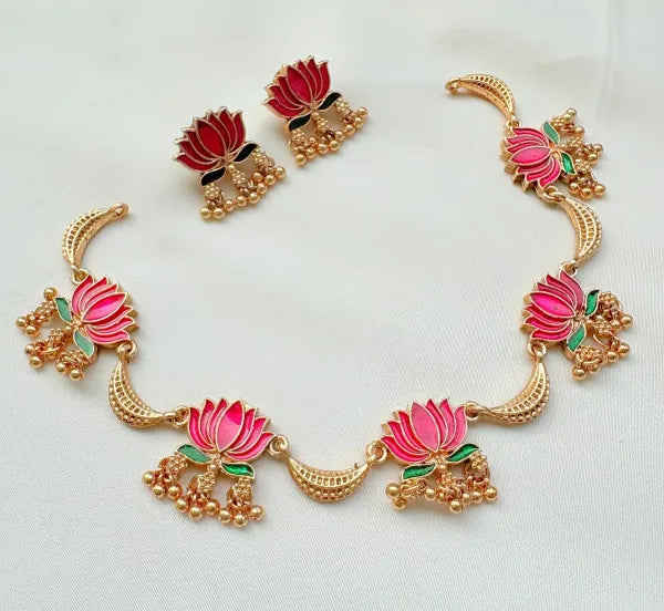 Matte Finish Lotus Neckset - NTZ040