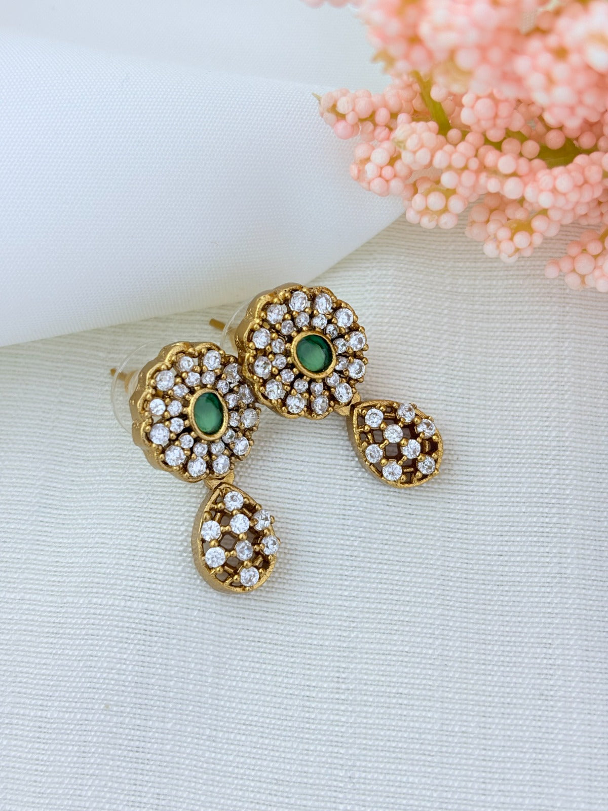 Modern trend infused with classic tradition -Premium matte finish necklace with matching earrings